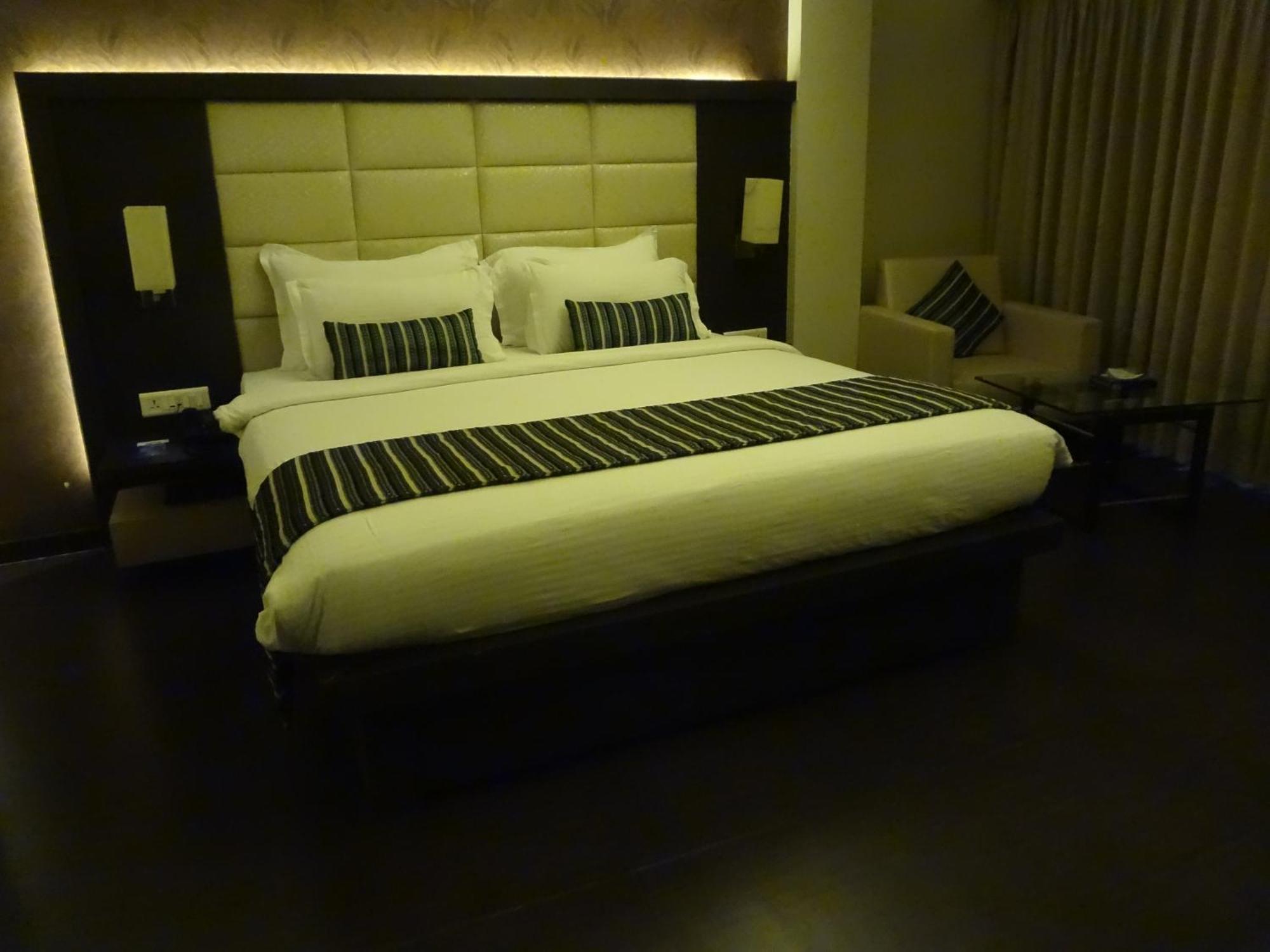 Hotel Galaxy Bombaj Zewnętrze zdjęcie