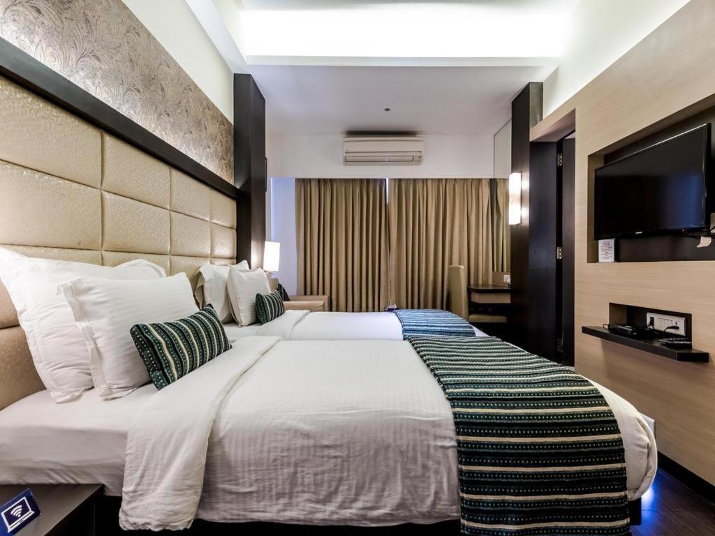 Hotel Galaxy Bombaj Zewnętrze zdjęcie